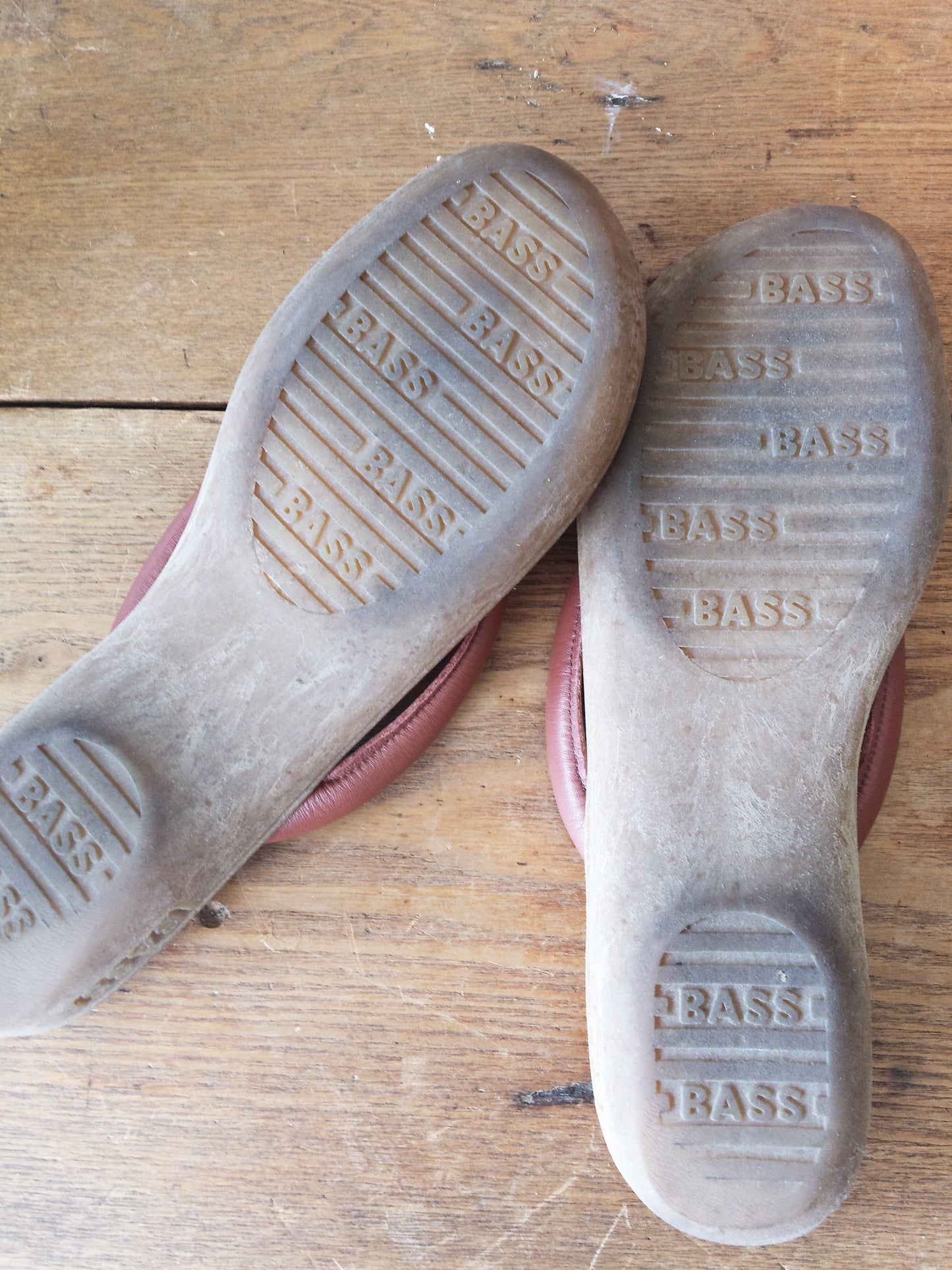 Vintage Bass Sandals