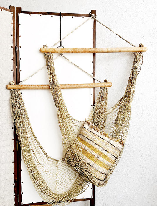 Hanging Netted Chair