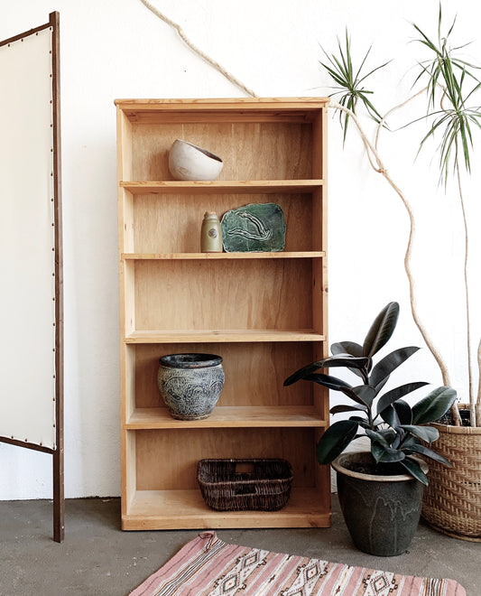 Tall Pine Shelf