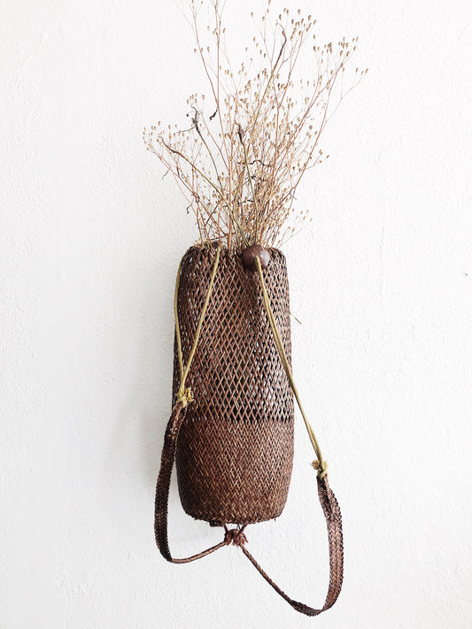 Vintage Straw Back Pack