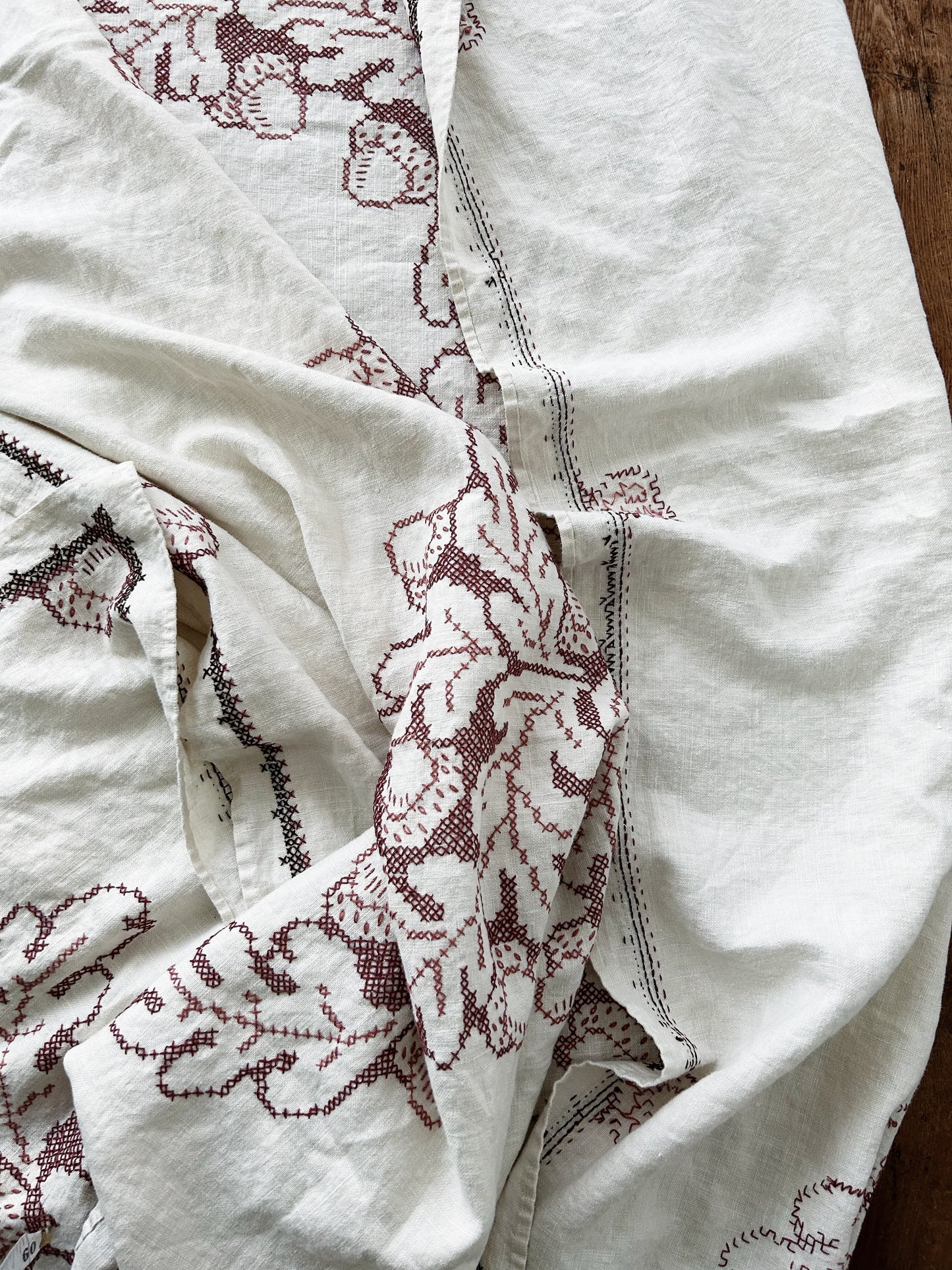 Large Vintage Embroidered Linen Tablecloth
