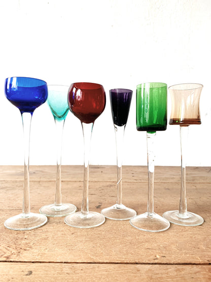 Vintage 🌈 Aperitif/Cordial Glasses