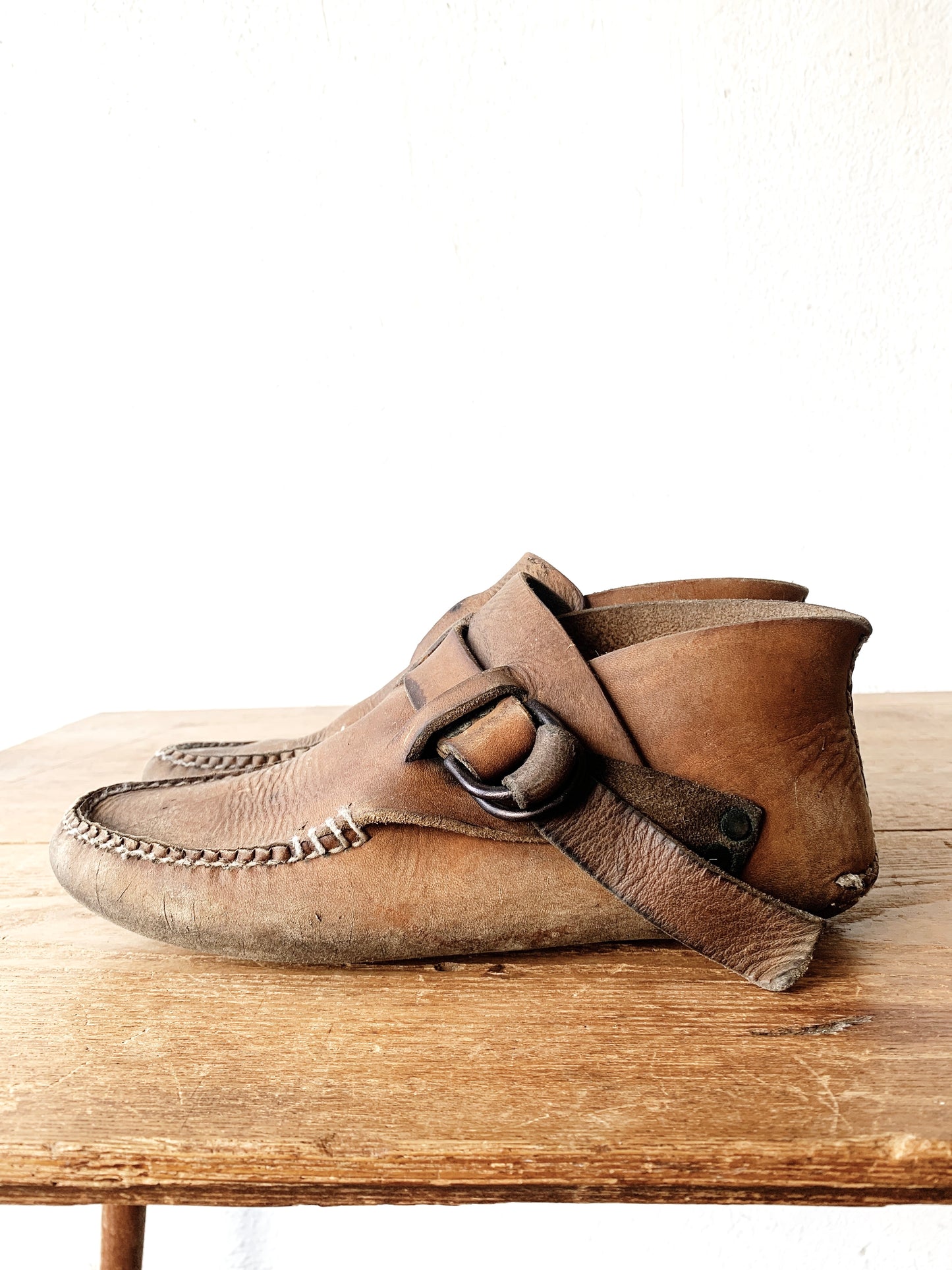 Vintage Handmade Leather Mocs 8.5/9 Women’s