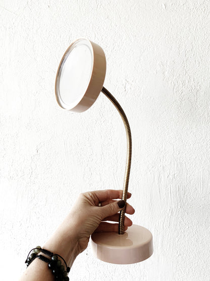 Magic Focus Big Eye Magnifier 1975