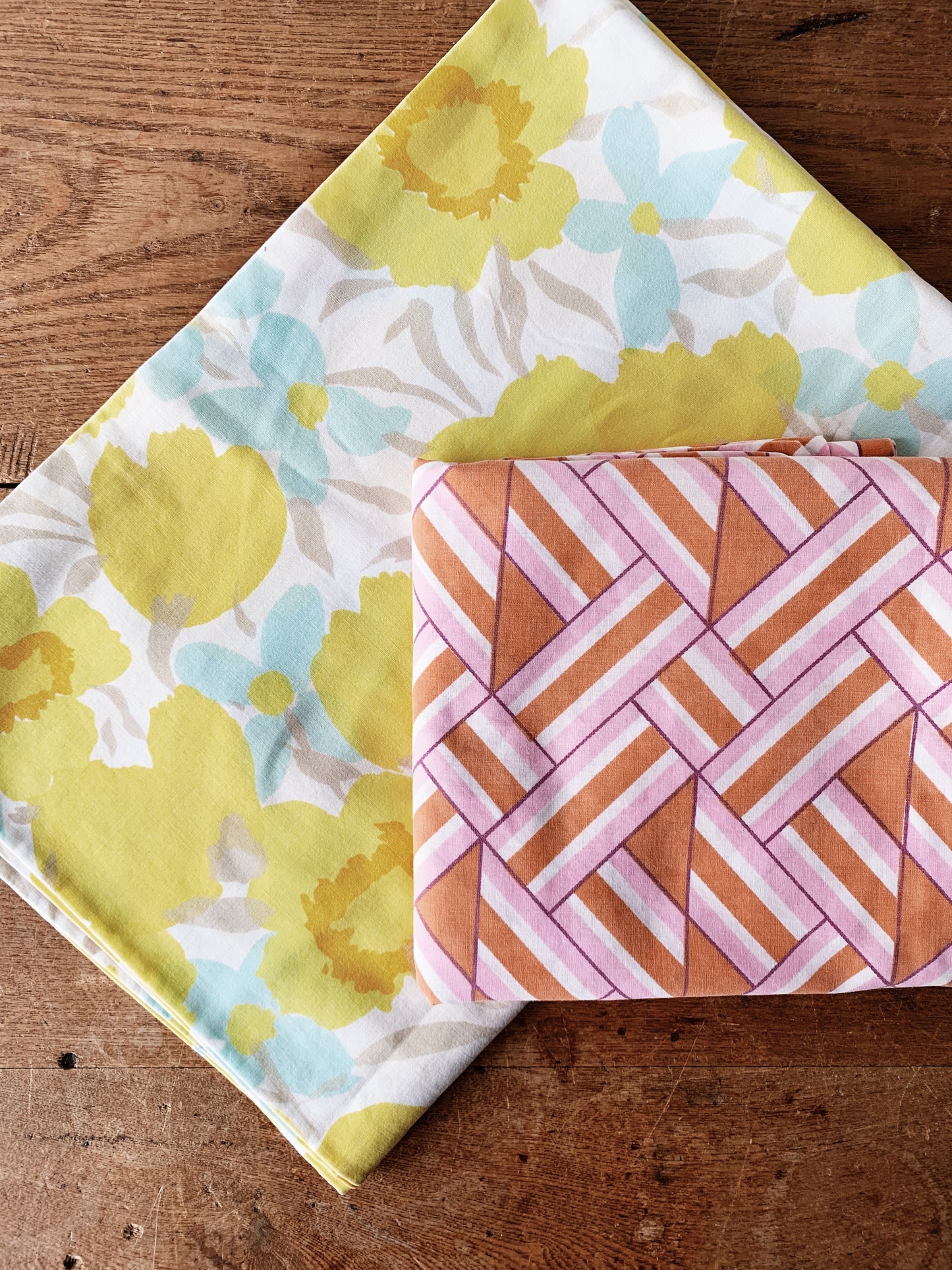 Vintage Cotton Pillow Case Set