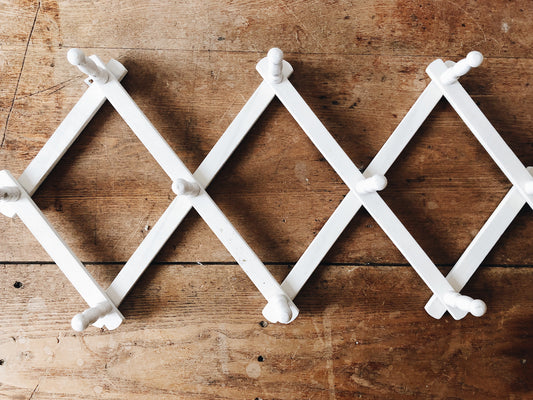 Vintage White Accordion Rack