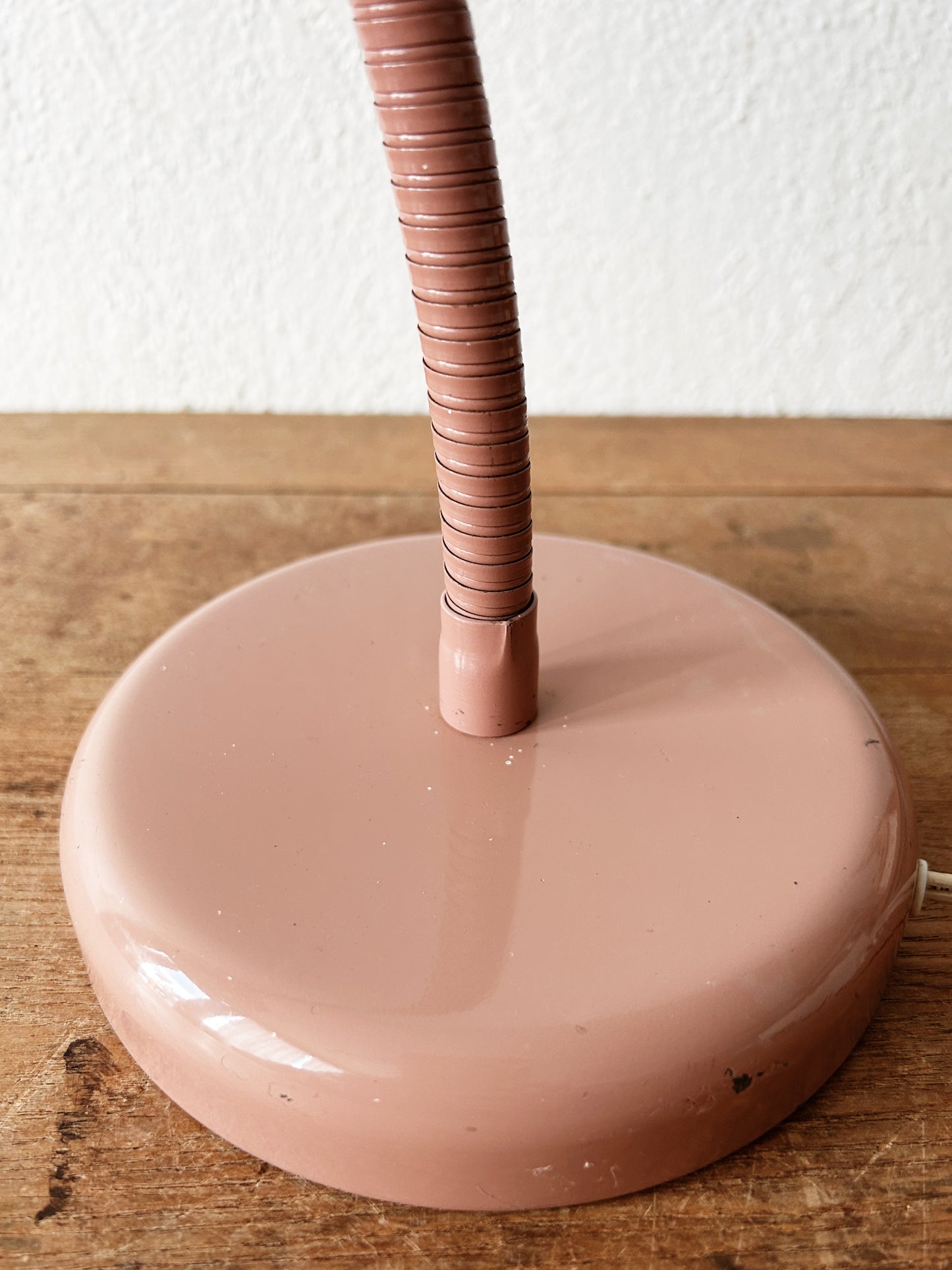 Vintage Pink Metal Task Lamp
