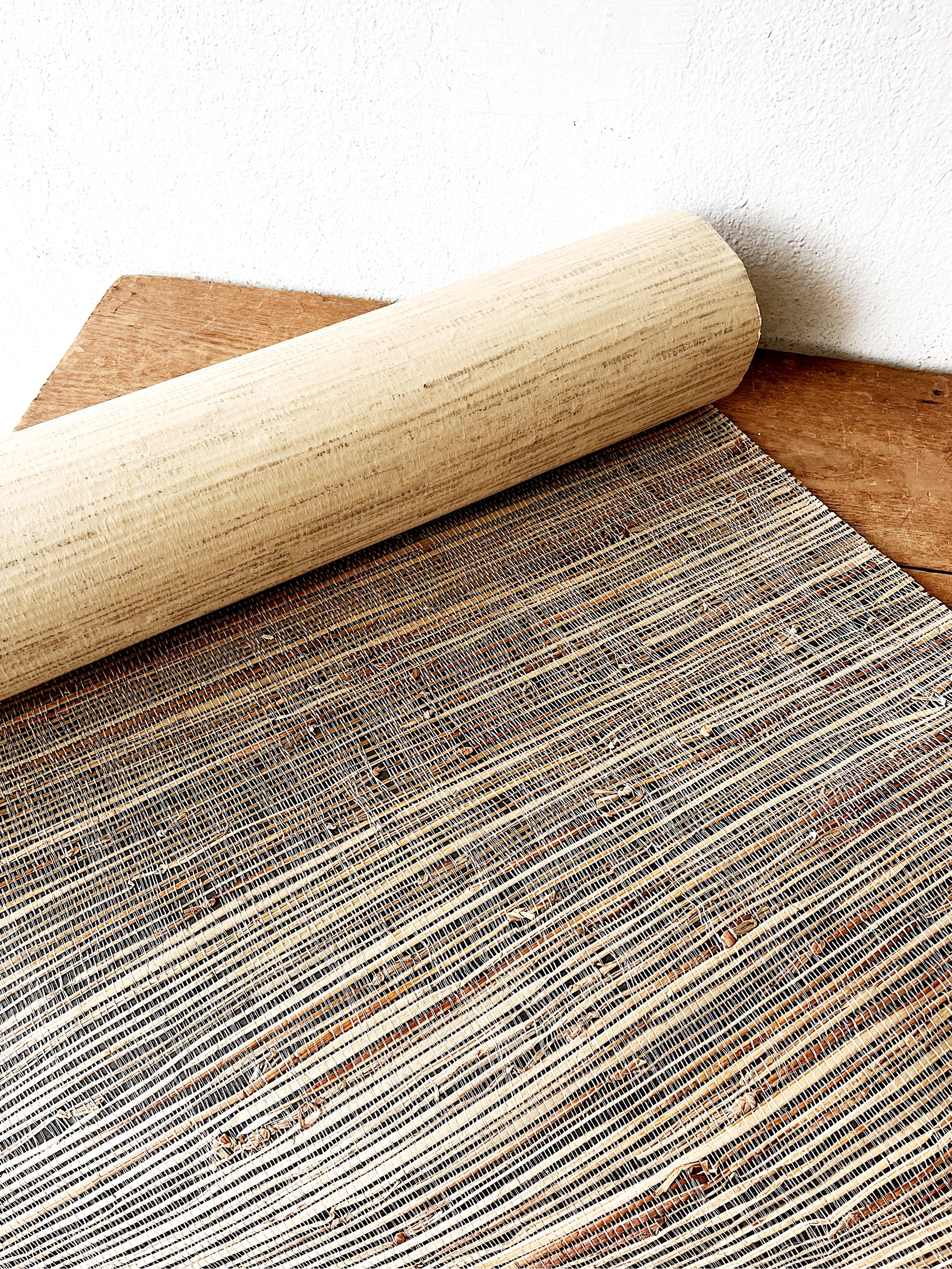 Vintage Deadstock Grasscloth Wallpaper - Thumbnail 4