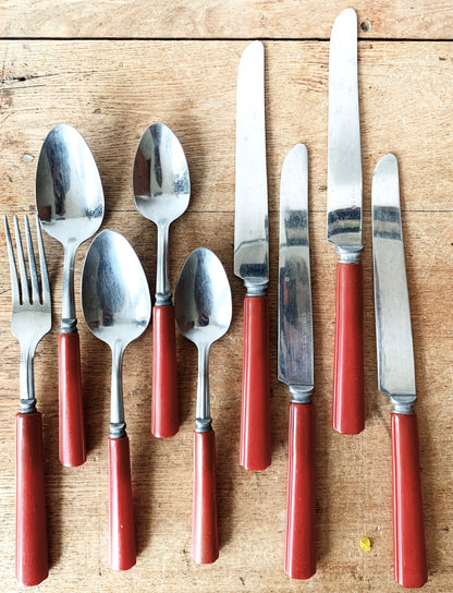 Vintage 9 Pc Bakelite Flatware