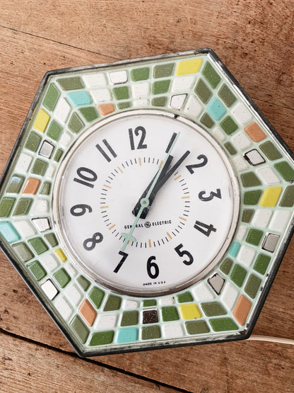 Mid Century GE Electric Wall Clock