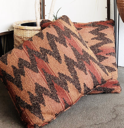 Vintage Zig Zag Pillow