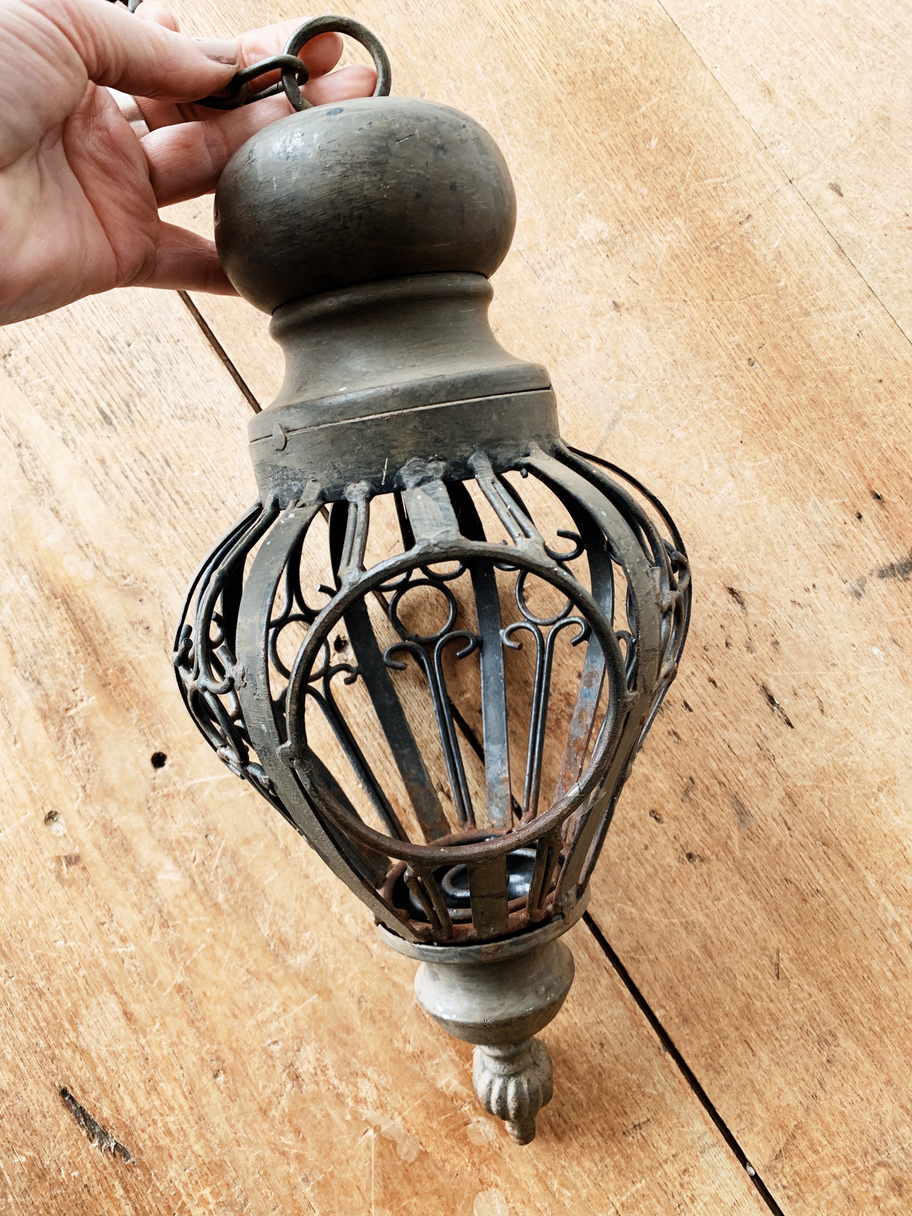 Maven Collective Lantern - Thumbnail 3