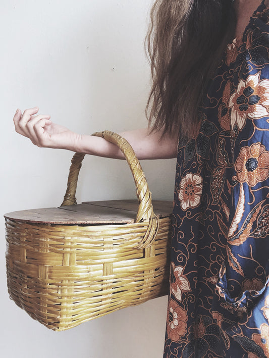 Vintage Picnic Basket