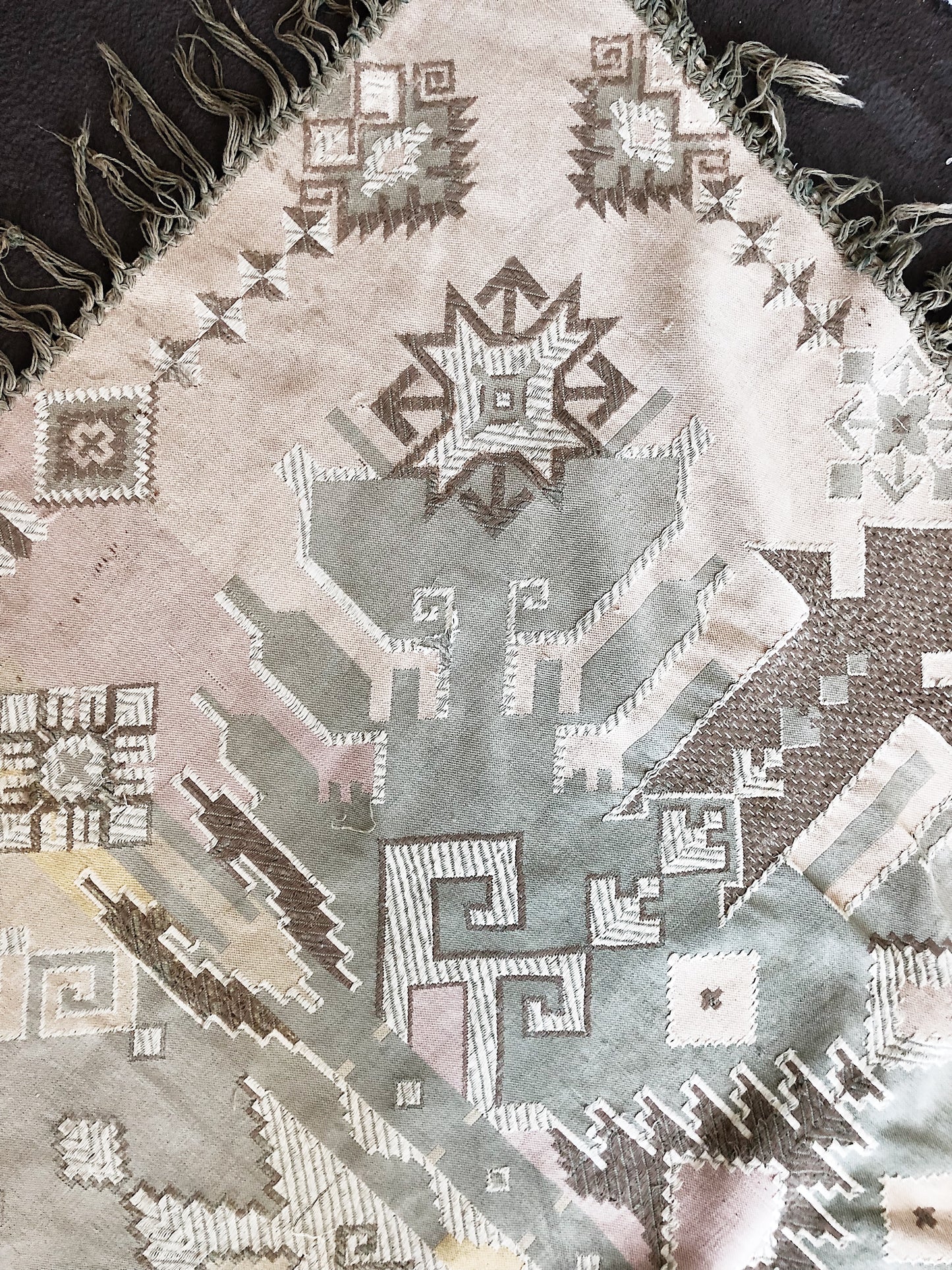 Stunning Cotton Woven Tapestry / Rug