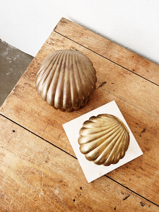Vintage Brass Clam Shell Box