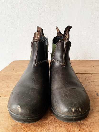 Original 519 Blundstones in Stout Brown