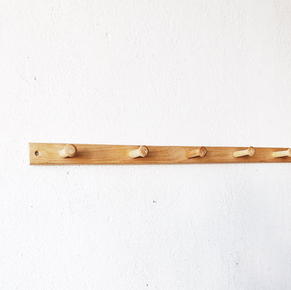 Simple Wood Peg Rack