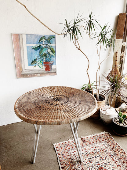 Large Wicker Table with Folding Aluminum Legs