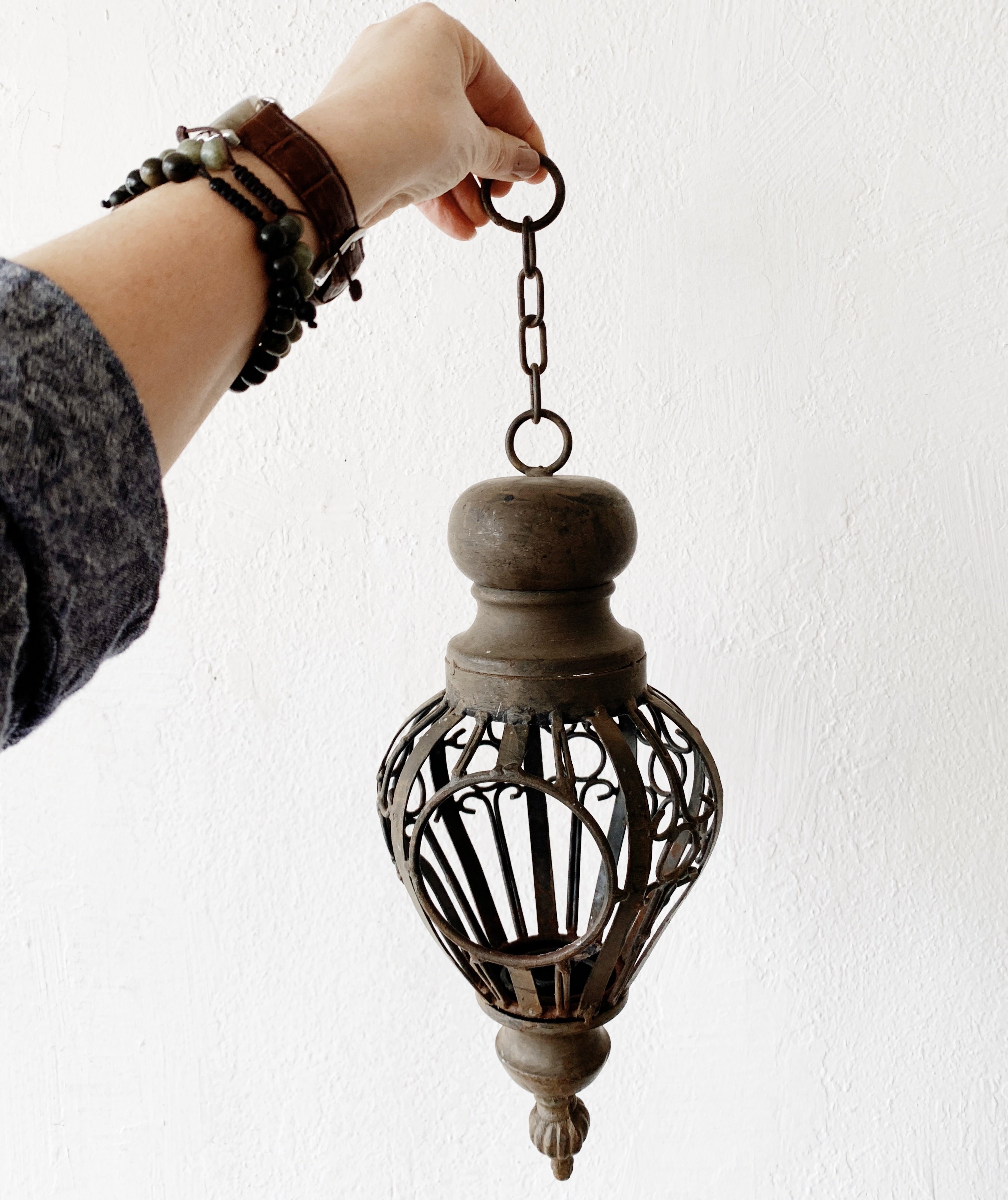 Maven Collective Lantern