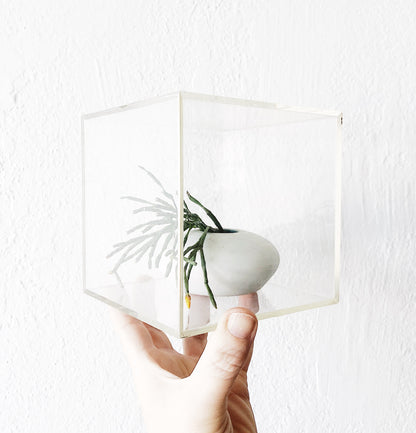 Vintage Lucite Photo Cube