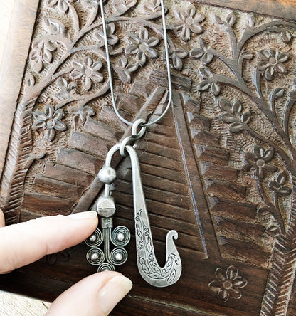 Vintage Deco Peacock Pendant