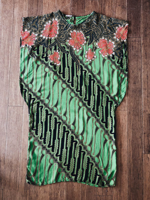Vintage Balinese Shift Dress