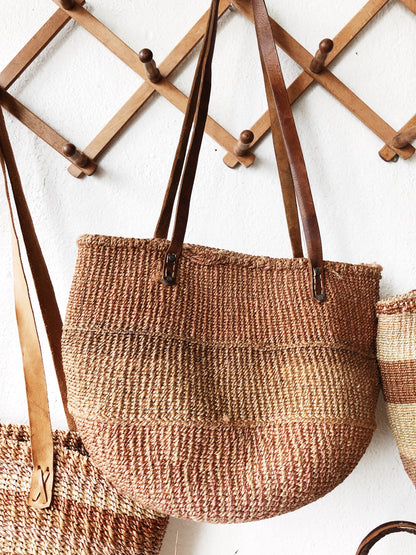Vintage Straw Bucket Bag