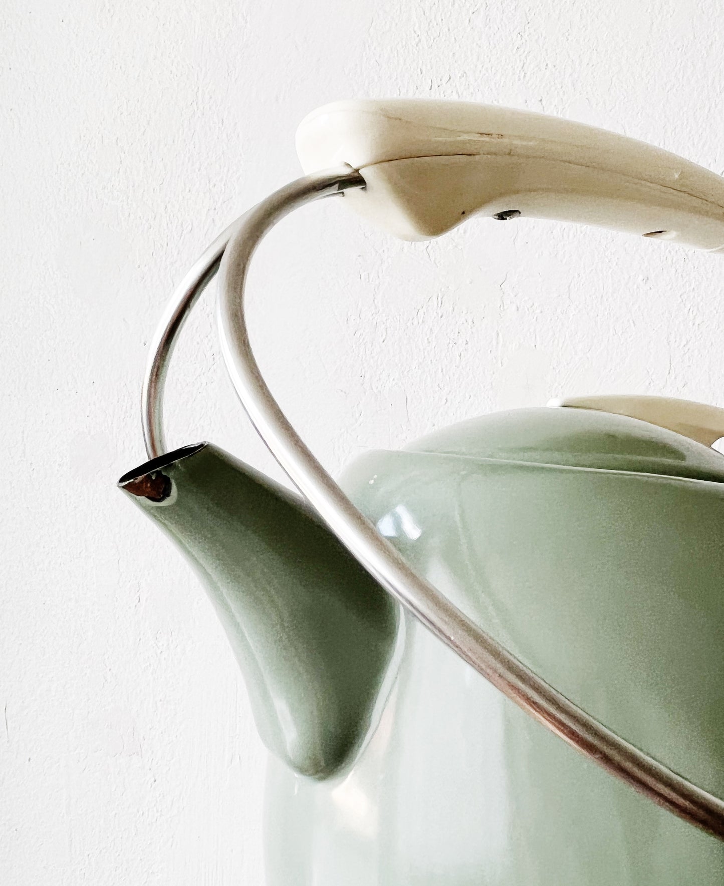 Atomic Era Kettle