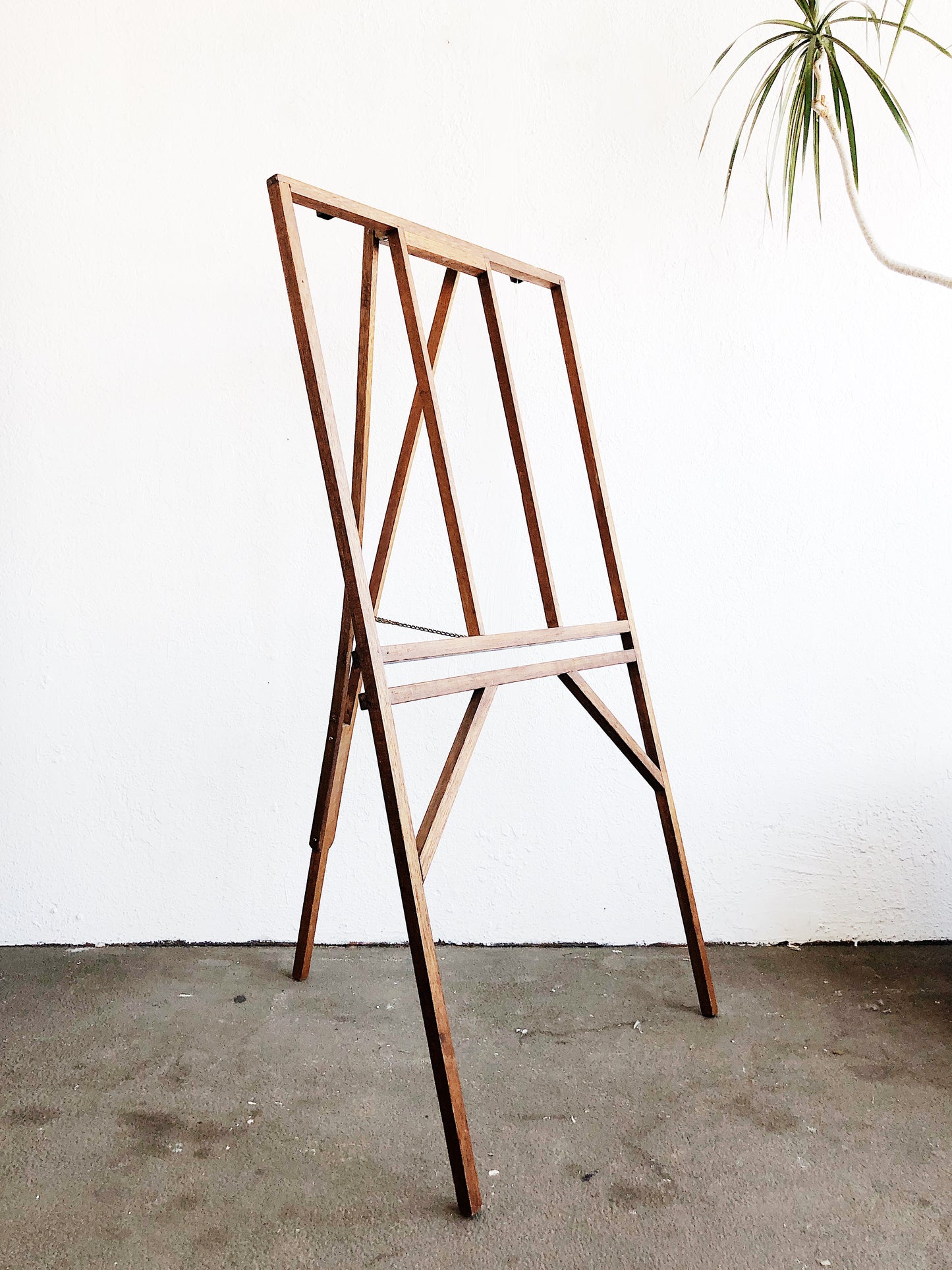 Vintage Wood Easel