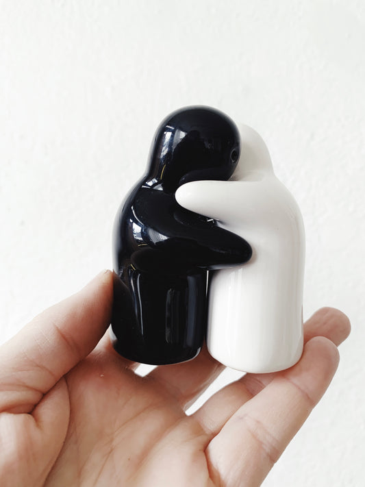 Vintage Hug Salt and Pepper Shakers