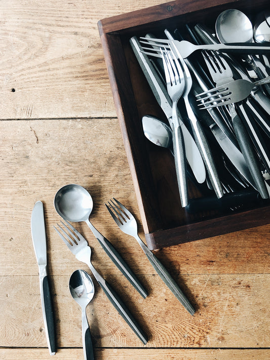 Vintage Eetrite Moderna Cutlery