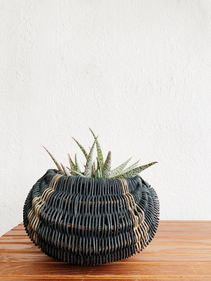 Vintage Bun Basket