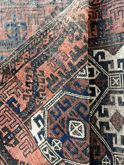 Vintage Flat Weave Kilim Rug