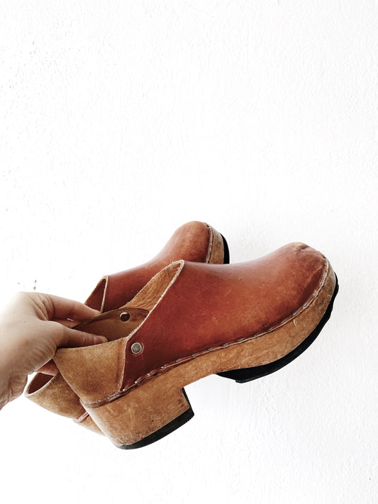 Vintage Multnomah Clogs