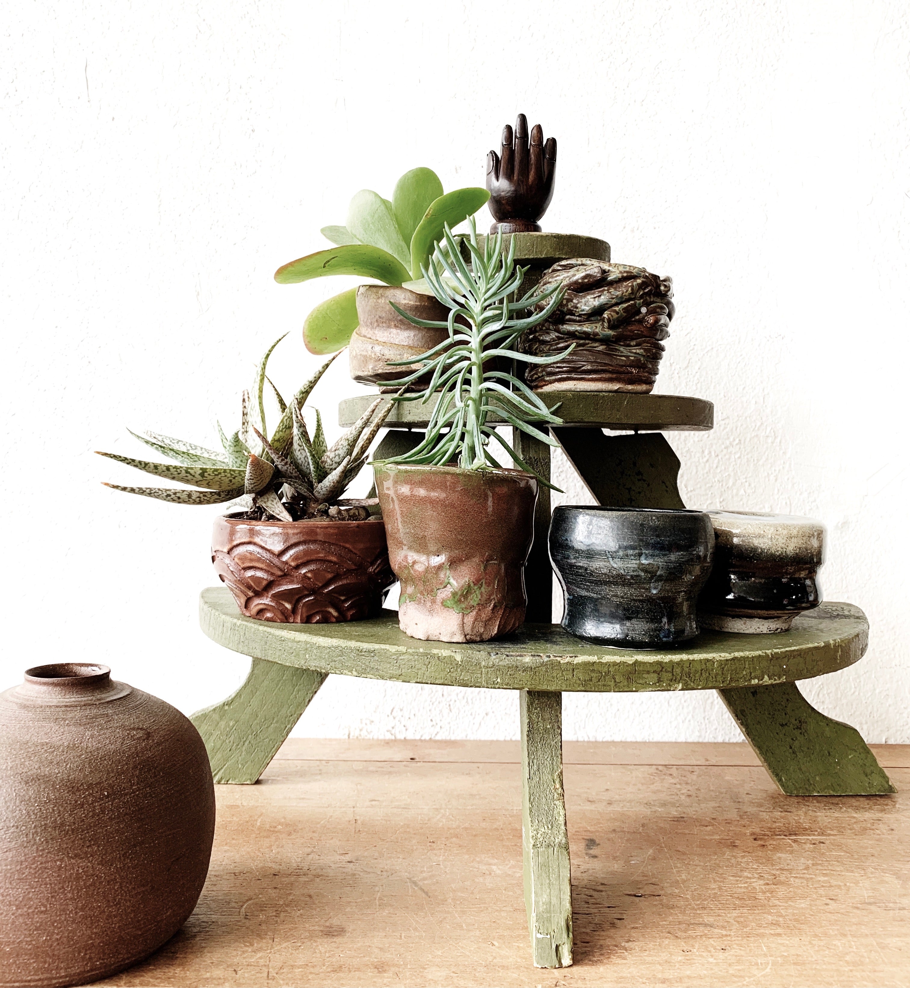 Vintage Half Round Tiered Wood Shelf - Thumbnail 2