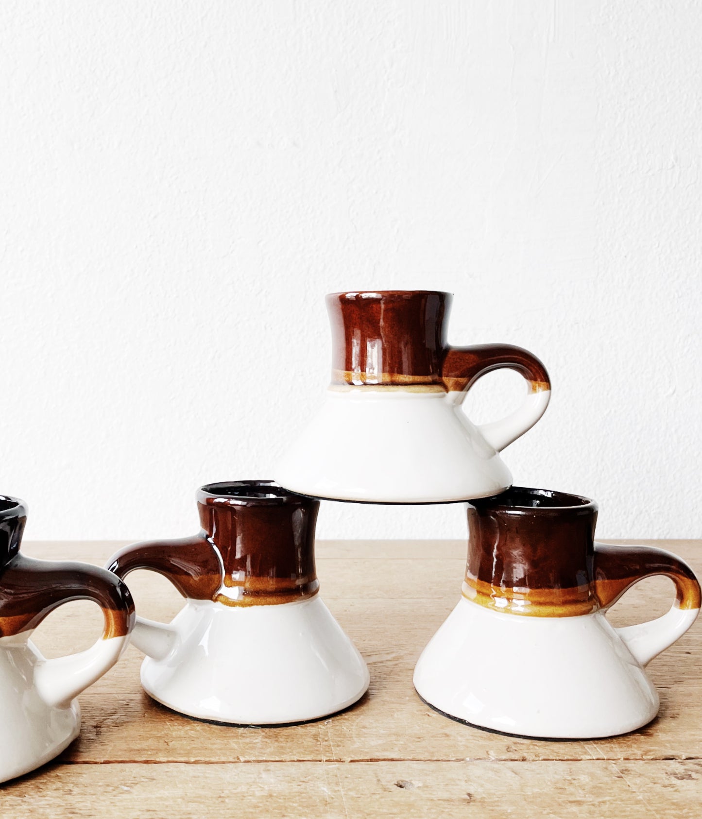 Vintage Mug Set