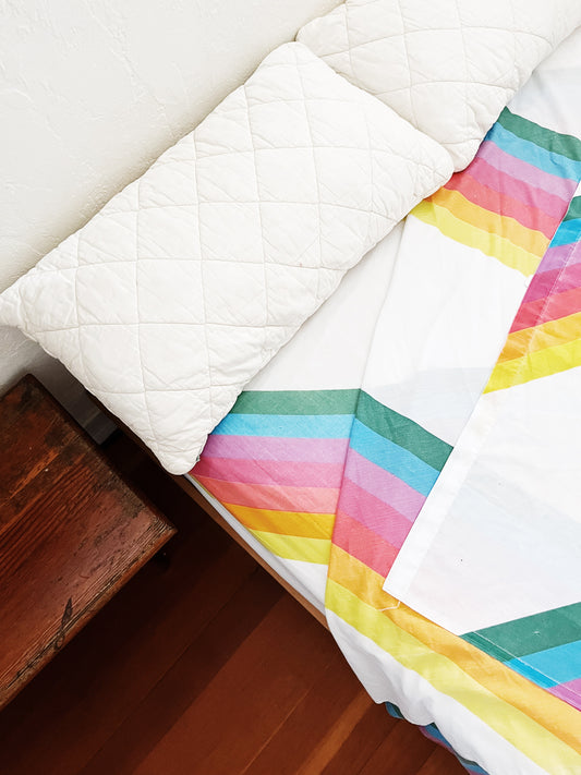 Vintage Rainbow Sheet Set