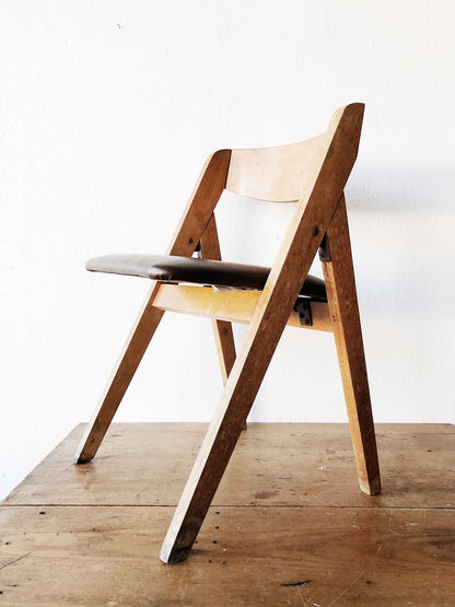 Vintage Mid Century Folding Child’s Chair
