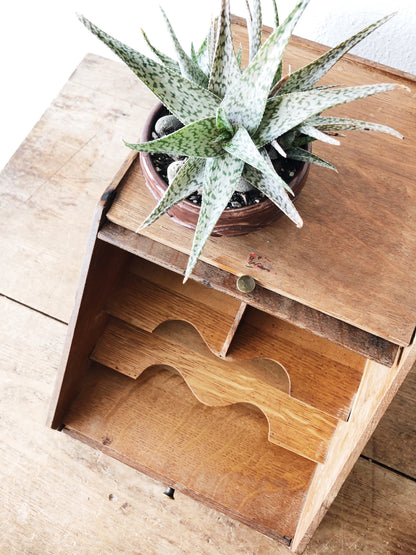 Antique Globe Weirneke Desk Organizer