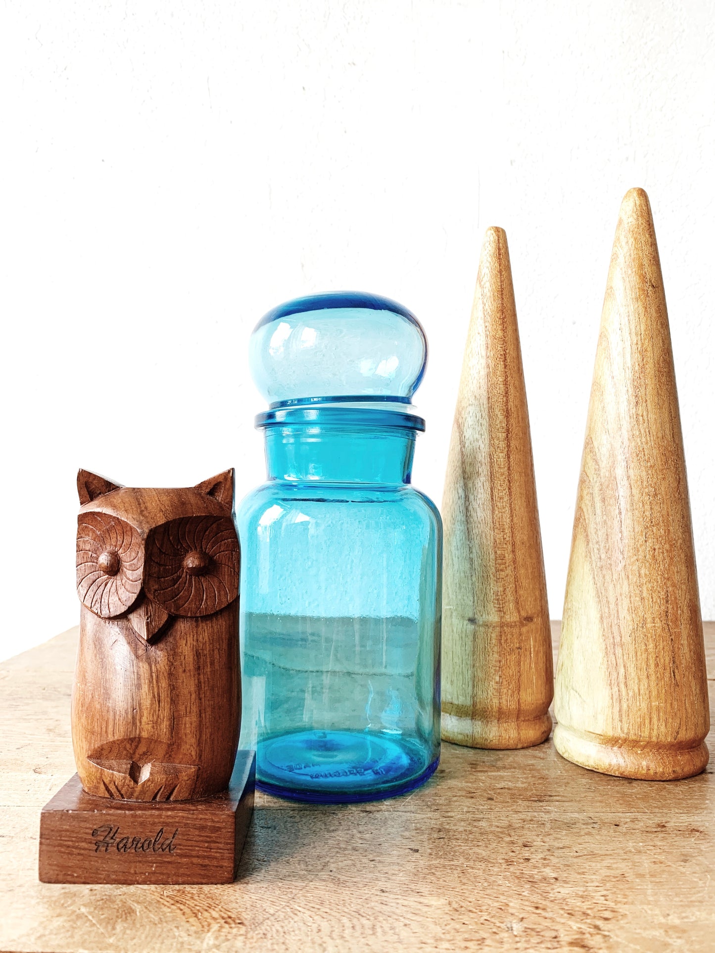 Harold the Eyeglass Holder