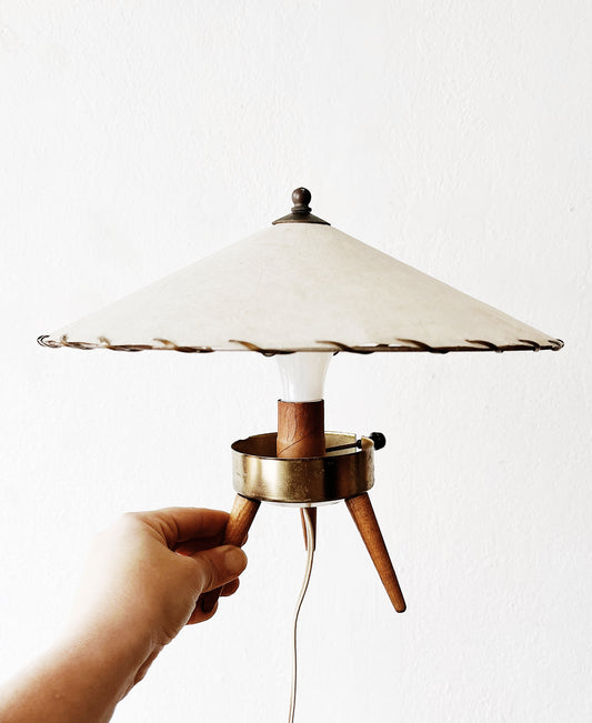 Mid Century Saucer Lamp
