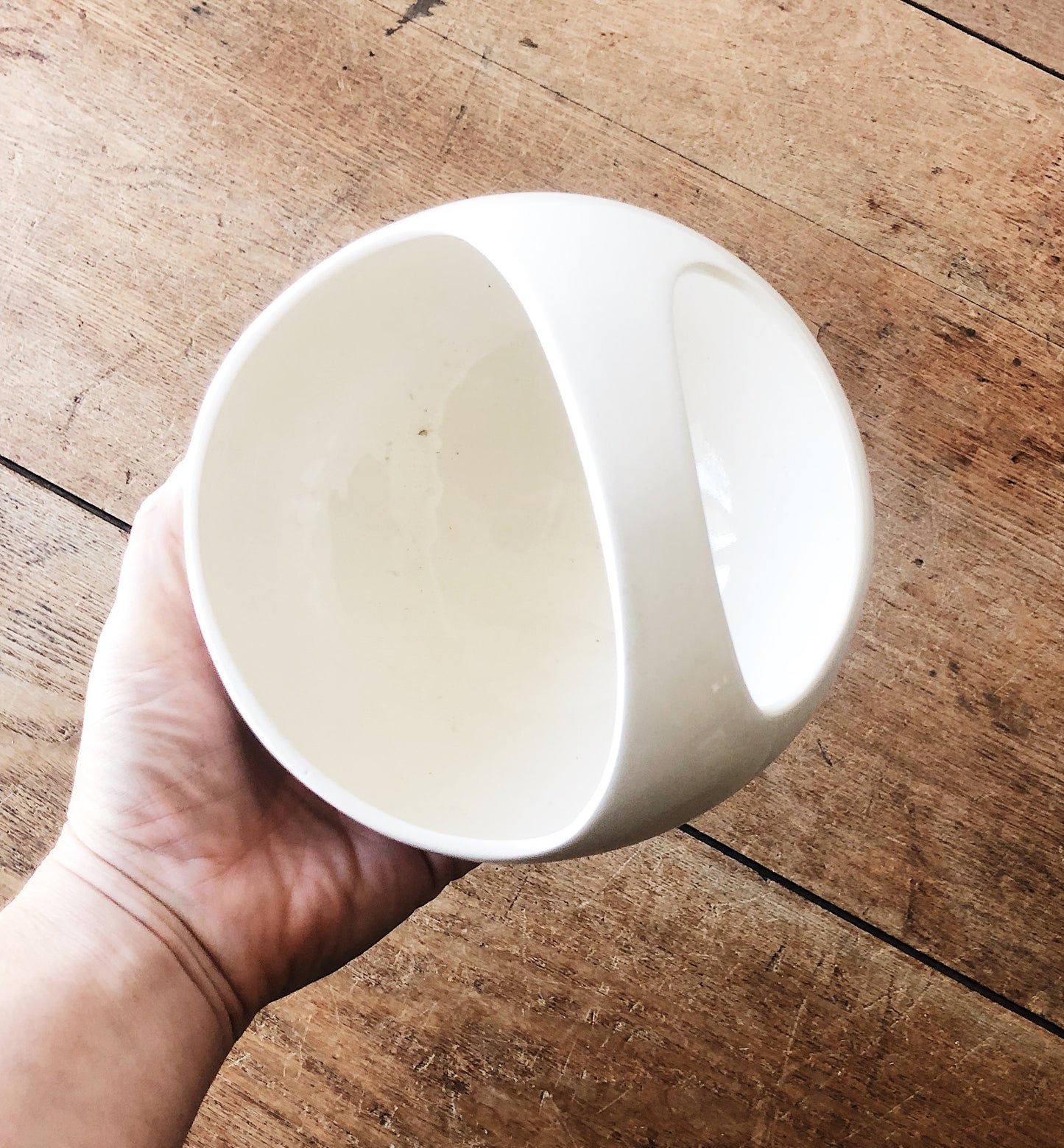 Vintage Porcelain Handled Bowl
