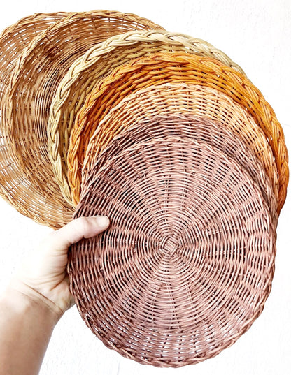Vintage Straw Plate Holders