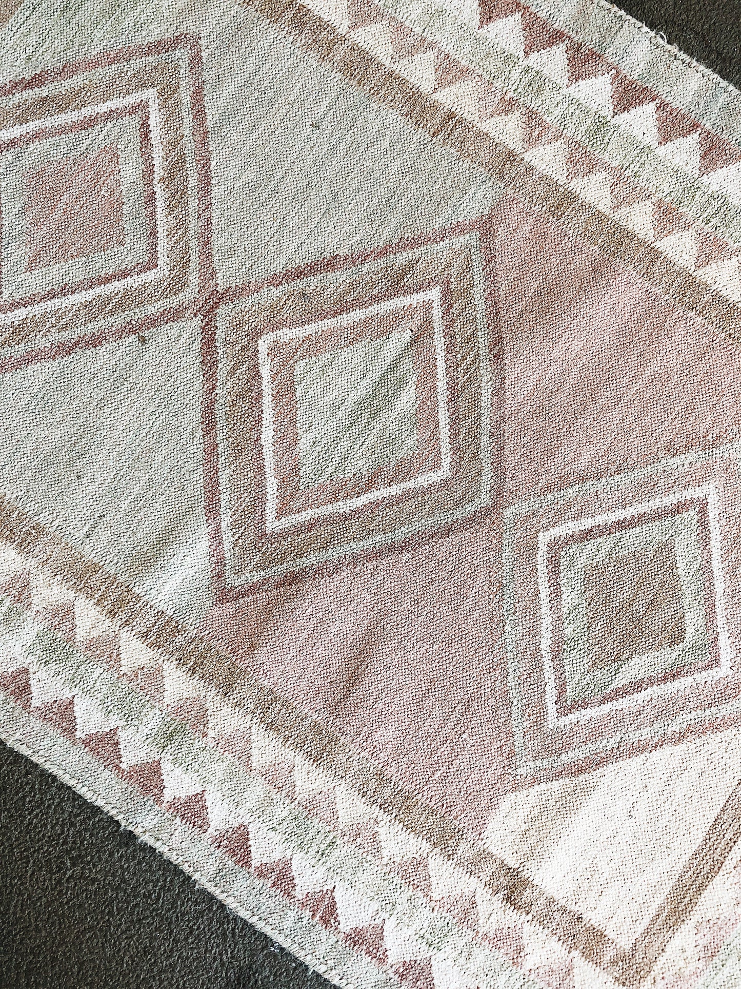 Vintage Blush Wool Kilim