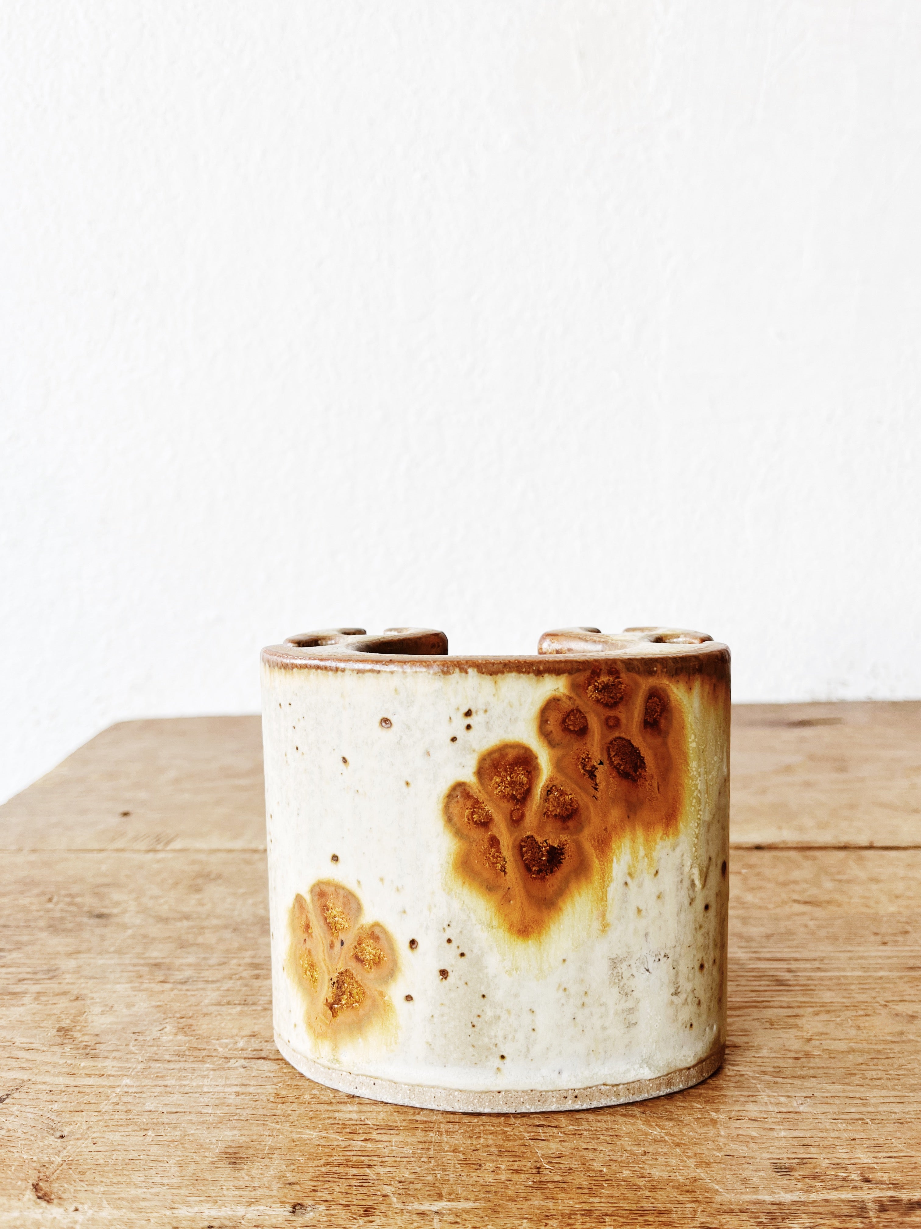 Maven Collective Brush Holder
