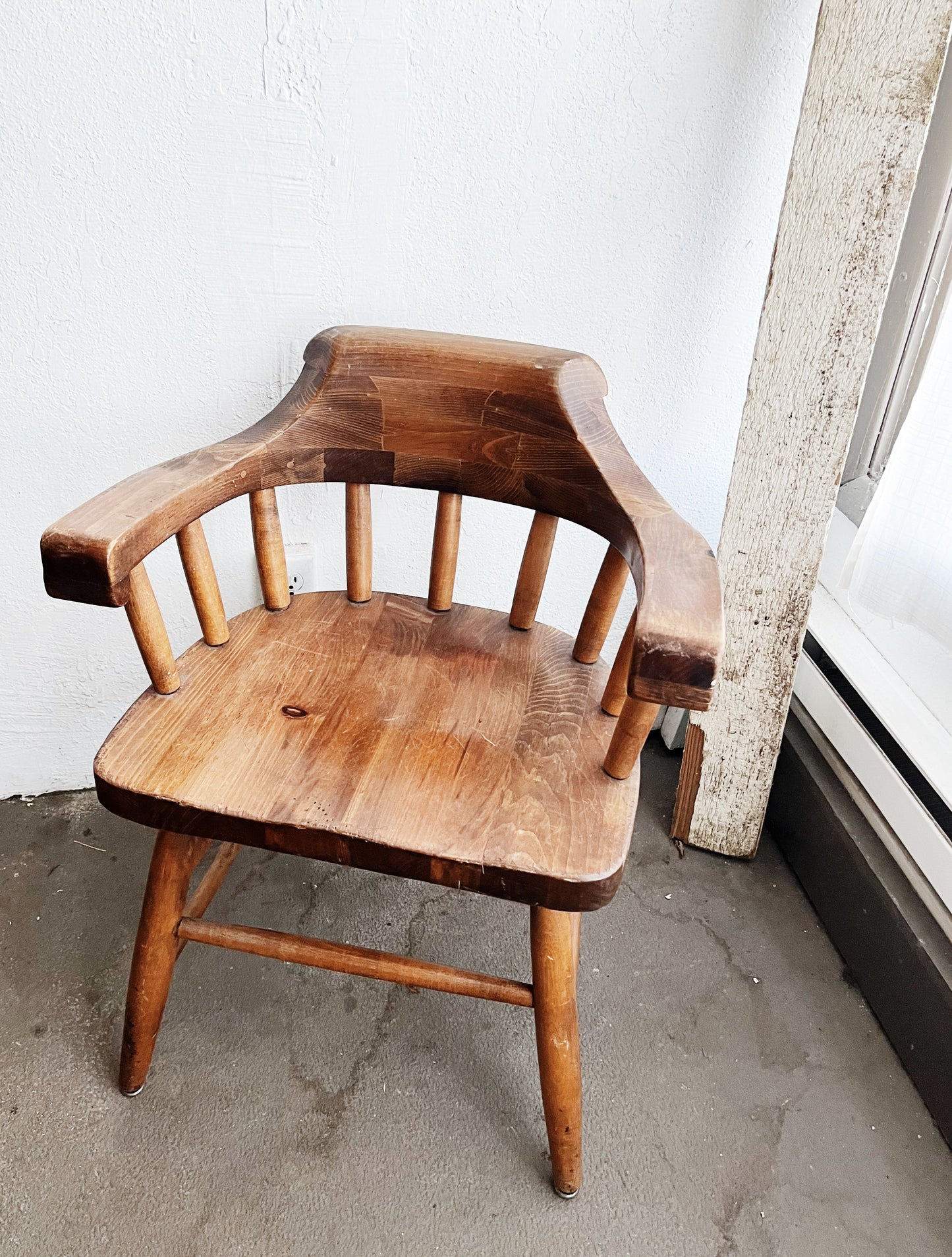 Set 6 Vintage Chunky Captains Chairs