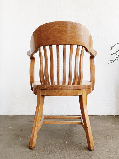 1940’s Oak Gunlocke Bankers Chair
