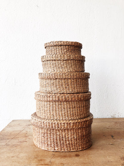 Vintage Nesting Basket Set
