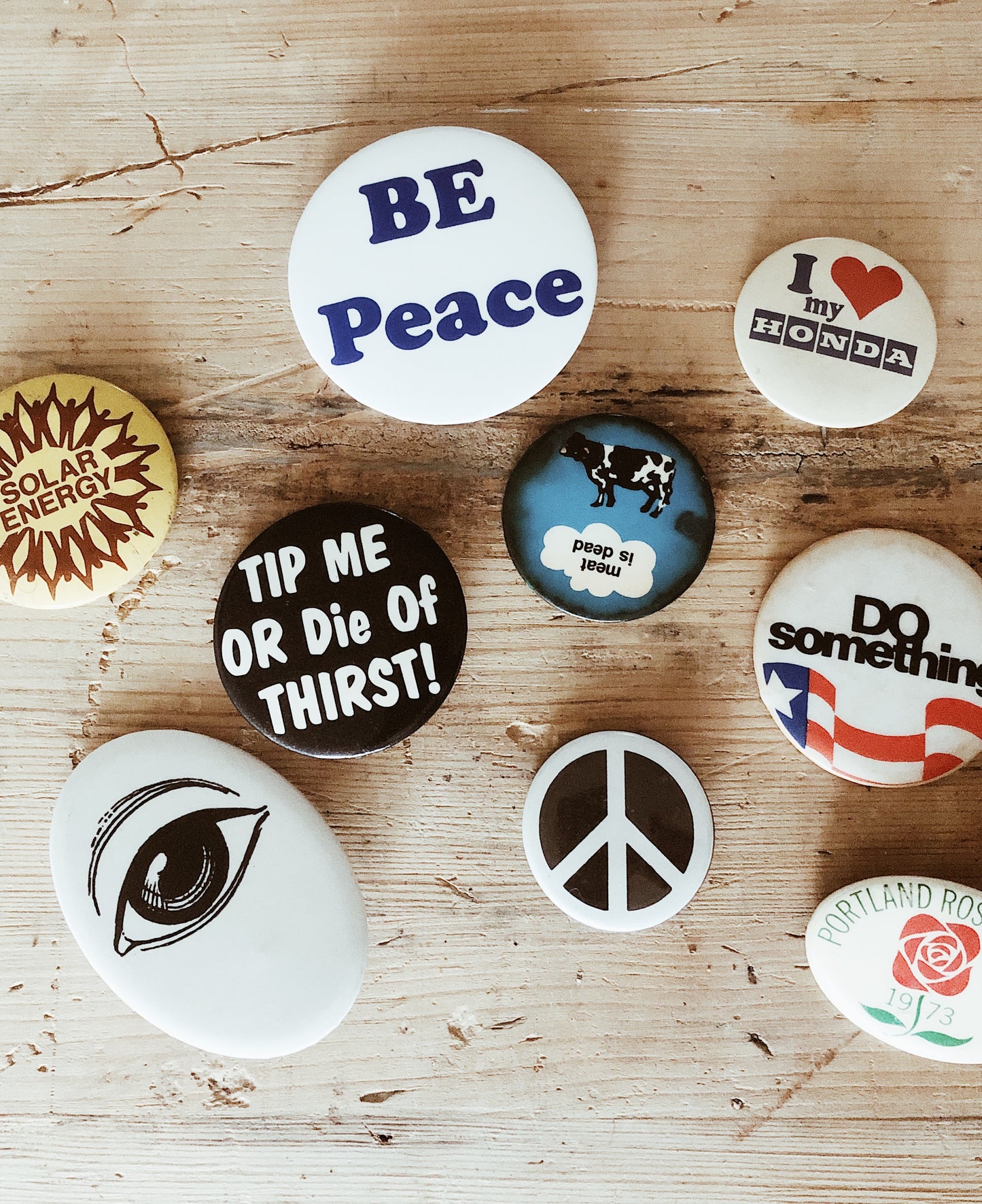 Vintage Novelty Pin Back