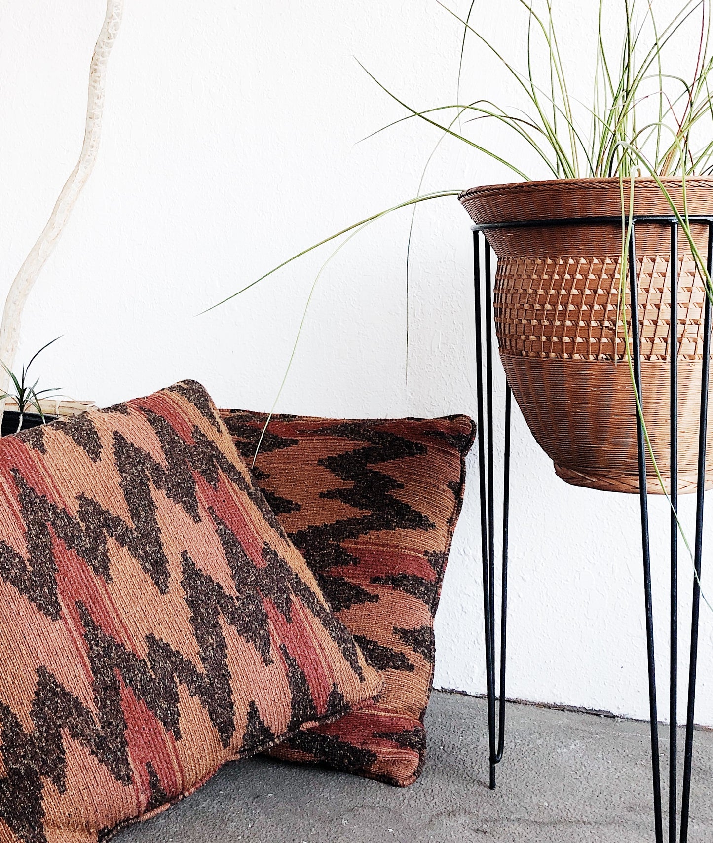 Vintage Zig Zag Pillow